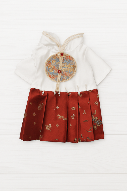Hanbok White.Red